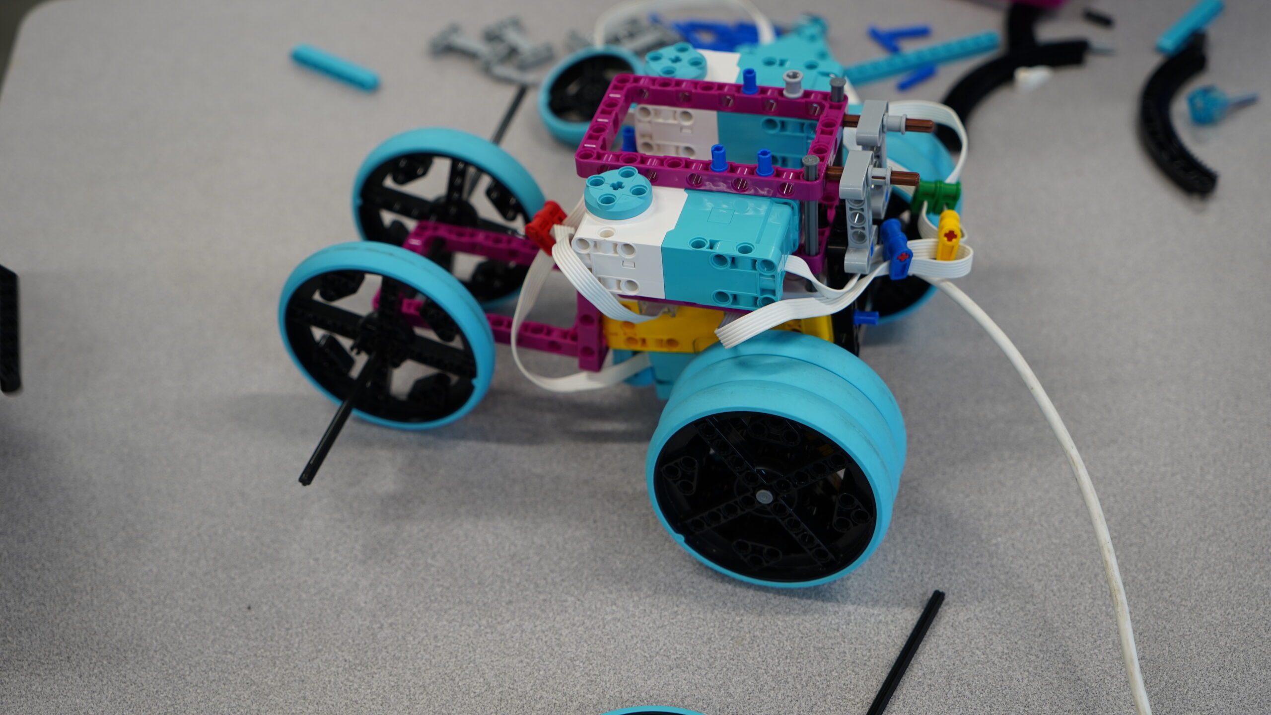 STEAM ezra's teams driveable robot